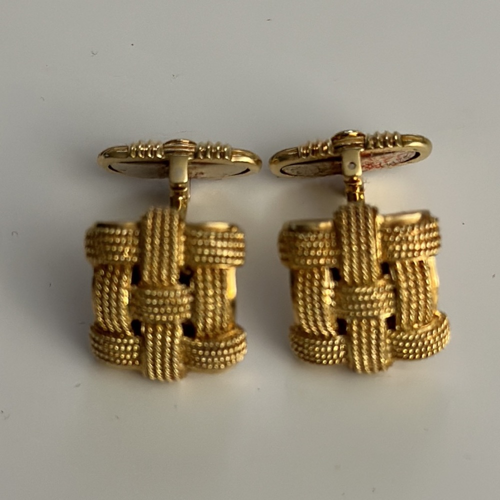 18 k Roberto Coin cufflinks